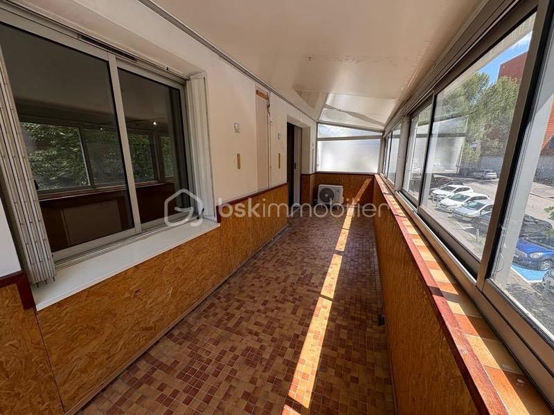 Appartement - 77 m² - 4 pièces