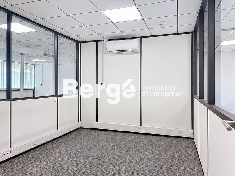 Bureau - 159 m²