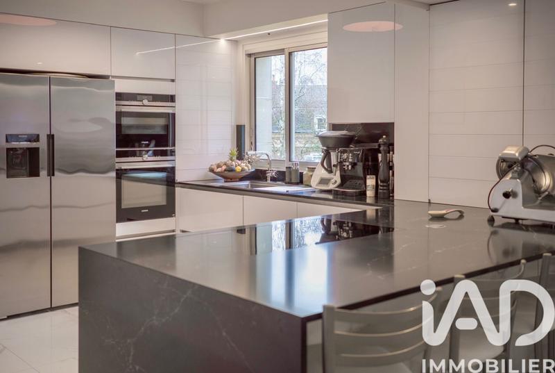 Appartement - 135 m² - 5 pièces