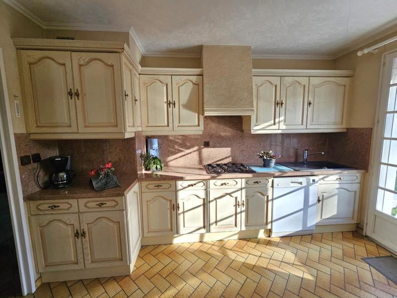 Maison - 92 m² - 4 pièces