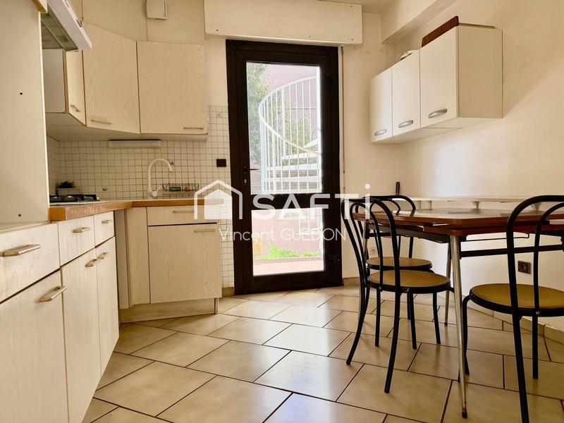 Appartement - 80 m² - 3 pièces