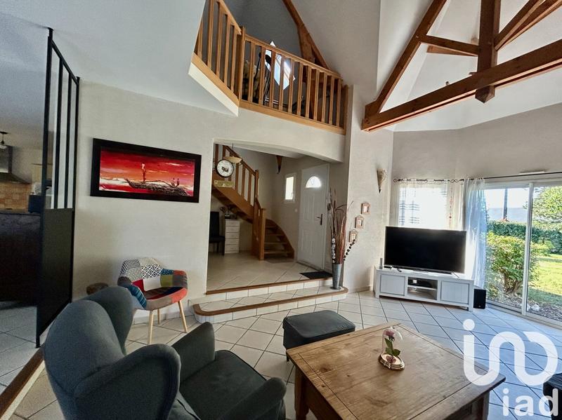 Maison - 170 m² - 6 pièces