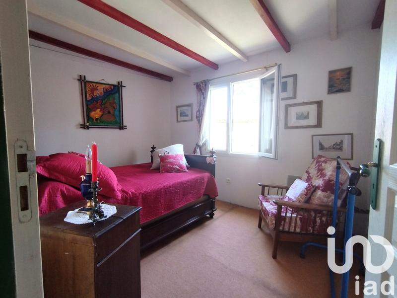 Maison - 235 m² - 8 pièces