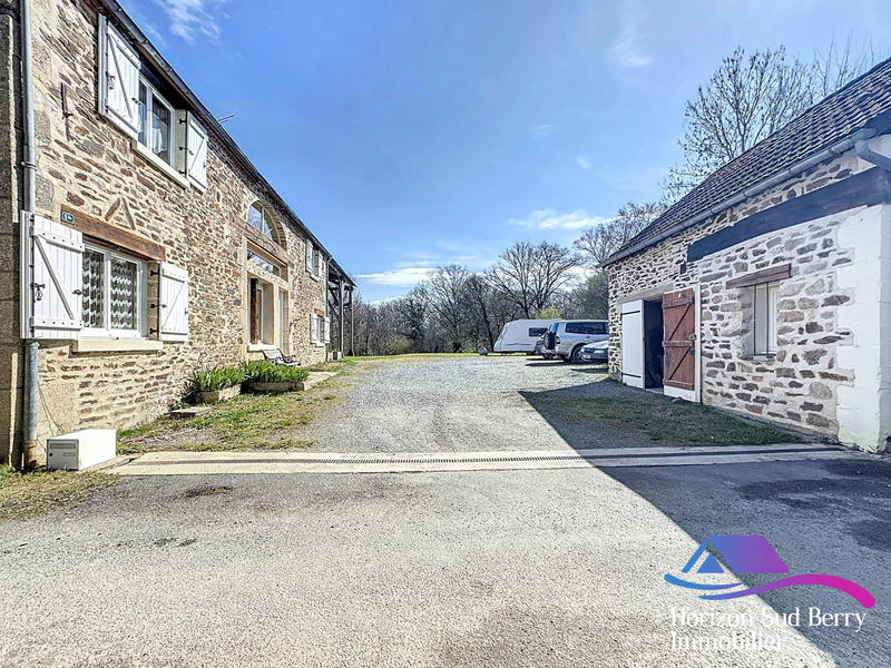 Maison - 210 m² - 7 pièces