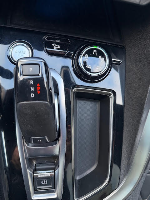 Peugeot 3008 2.0 Blue Hdi 180 Eat6 Gt Attelage et Toit Panoramique