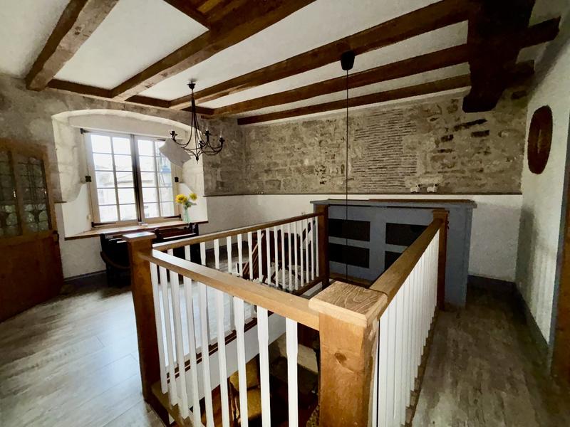 Maison - 93 m² - 5 pièces