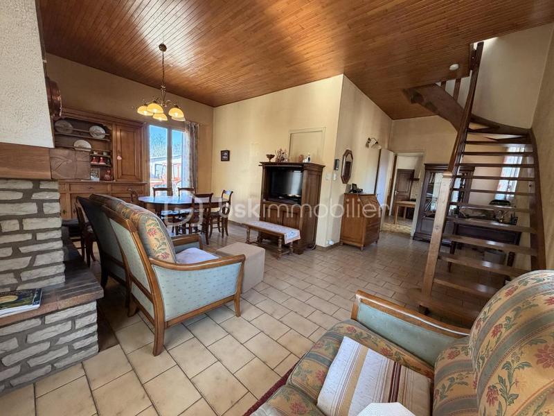 Maison - 156 m² - 5 pièces