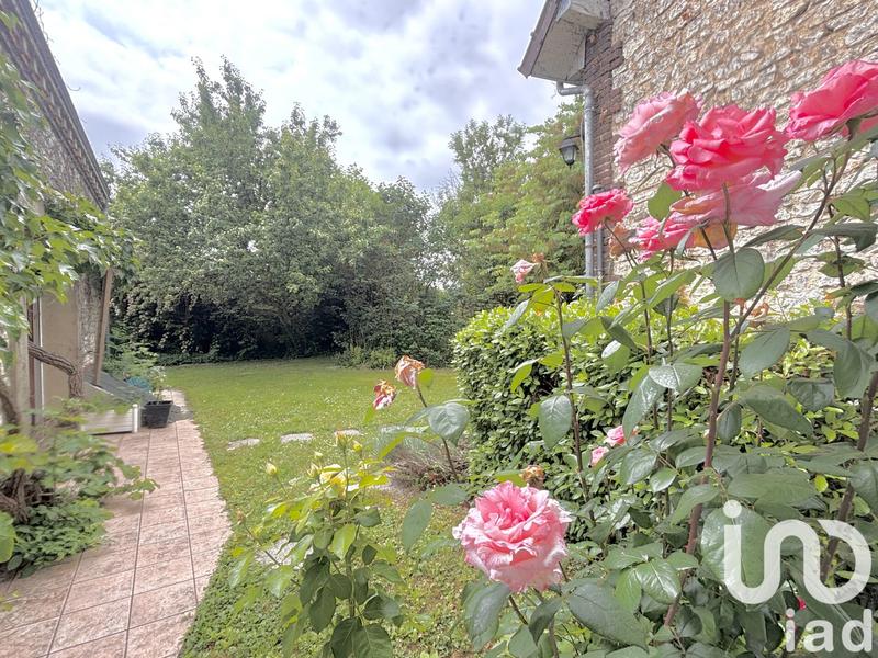 Maison - 210 m² - 9 pièces