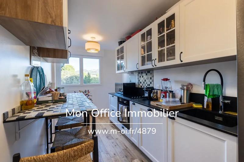 Appartement - 100 m² - 4 pièces