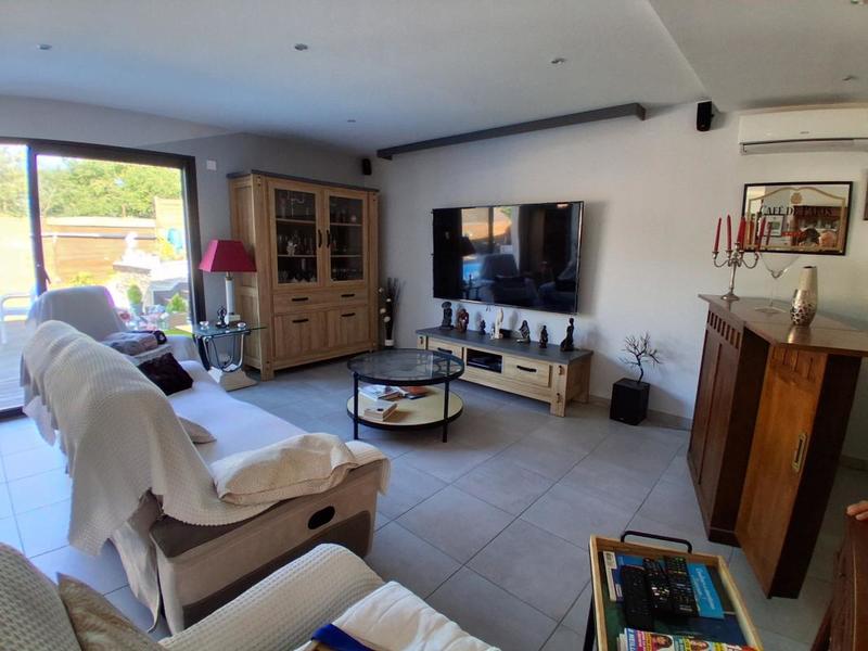 Maison - 140 m² - 6 pièces