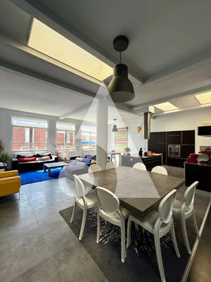 Appartement - 202 m² - 5 pièces