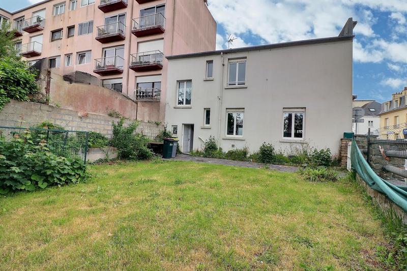 Appartement - 99 m² - 5 pièces