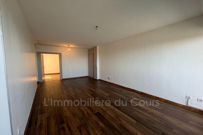 Appartement - 81 m² - 4 pièces