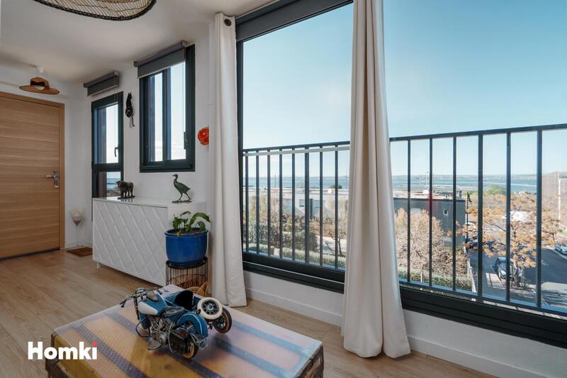 Appartement - 93 m² - 4 pièces