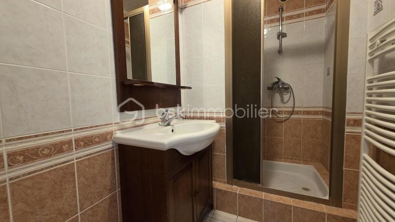 Maison - 300 m² - 10 pièces