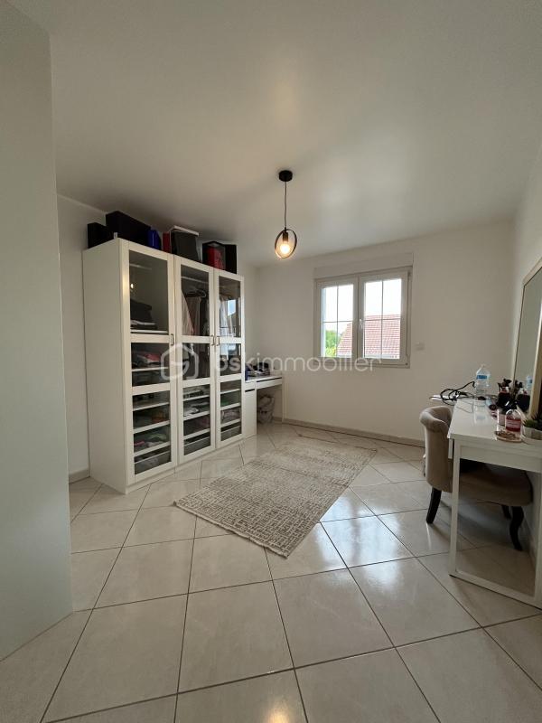 Maison - 157 m² - 8 pièces