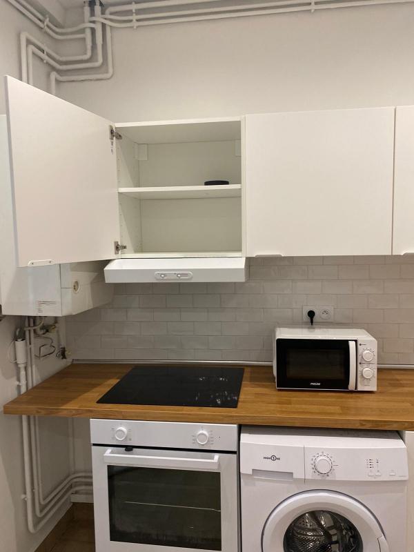 Studio - 73 m² - 1 pièce