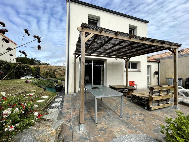 Maison - 88 m² - 5 pièces