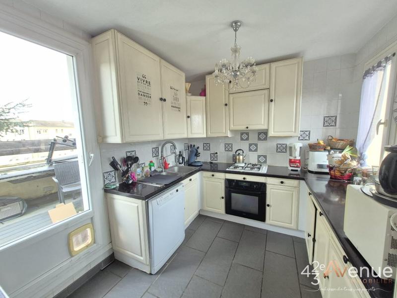 Appartement - 161 m² - 5 pièces