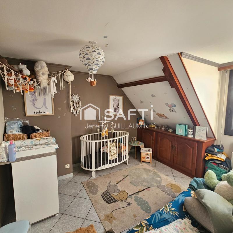 Maison - 180 m² - 6 pièces