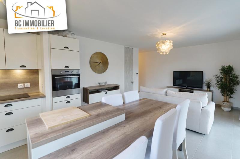 Appartement - 65 m² - 3 pièces