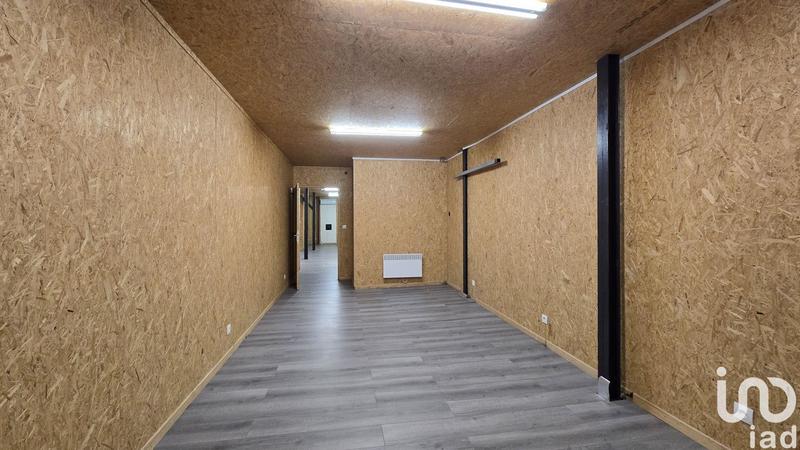 Local commercial - 122 m²