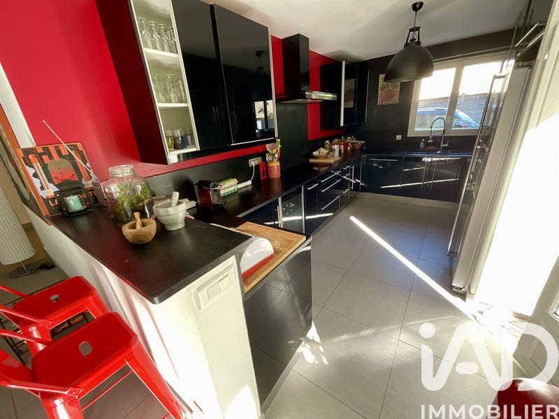 Maison - 173 m² - 8 pièces