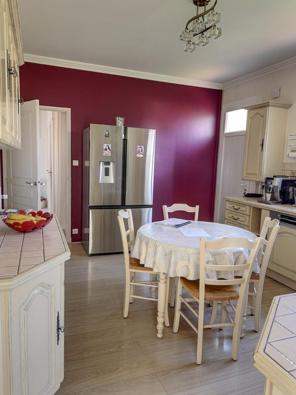 Maison - 185 m² - 6 pièces