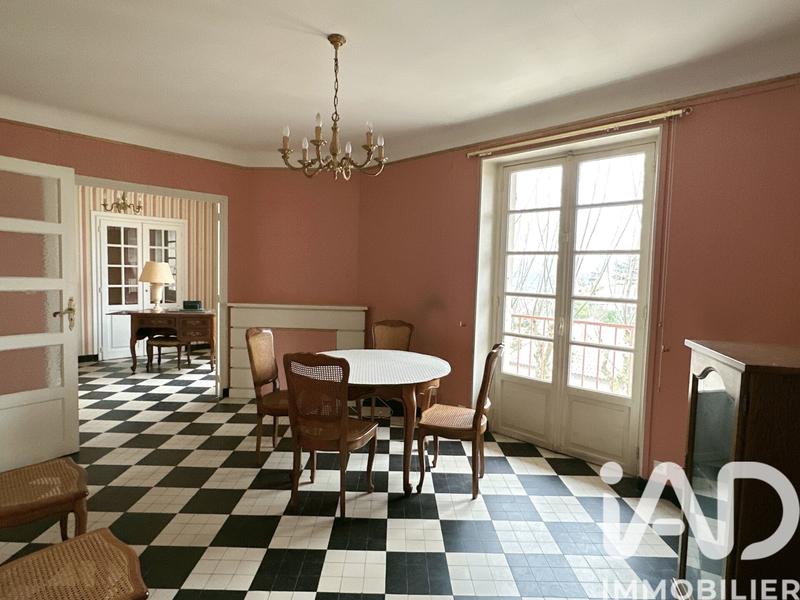 Appartement - 75 m² - 5 pièces