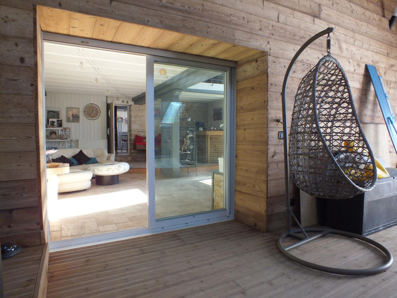 Maison en pierre - 310 m² - 8 pièces