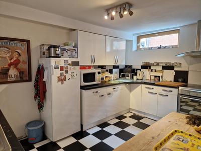 Maison ancienne - 208 m² - 8 pièces