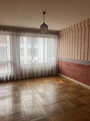 Appartement - 95 m² - 4 pièces