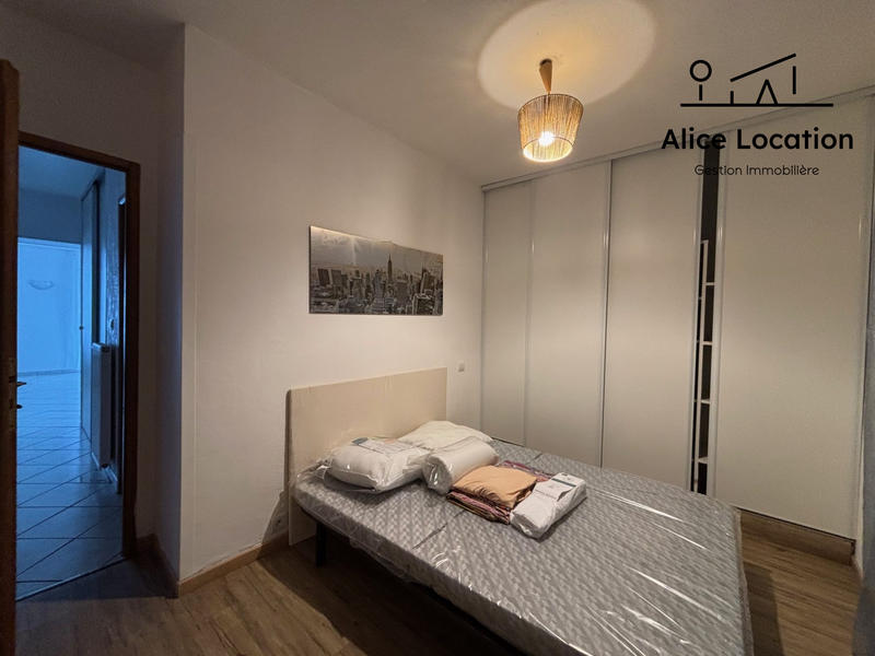 Appartement - 76 m² - 3 pièces