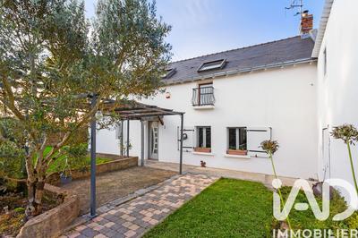 Maison - 111 m² - 4 pièces