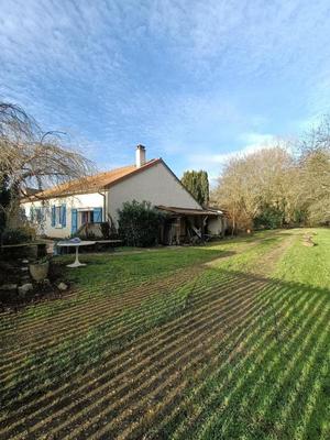 Maison traditionnelle - 80 m² - 5 pièces