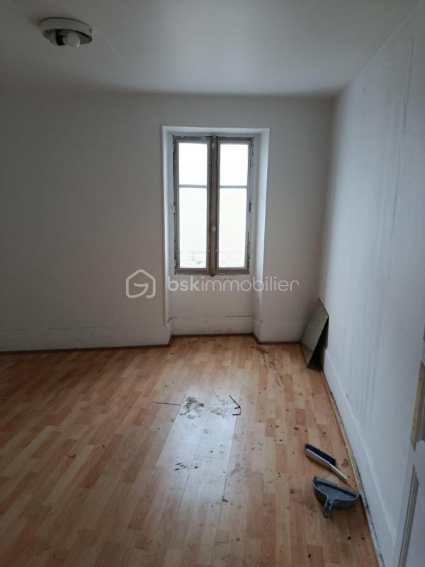 Immeuble - 239 m² - 8 pièces