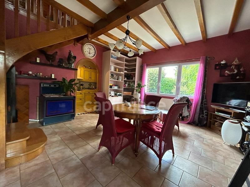 Maison - 390 m² - 11 pièces