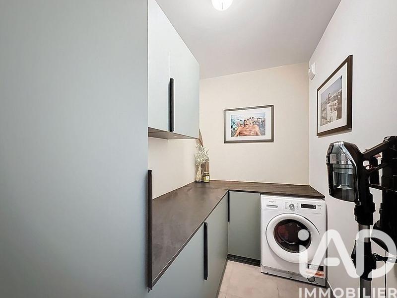 Appartement - 96 m² - 5 pièces