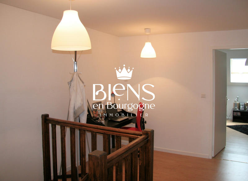Maison ancienne - 181 m² - 7 pièces