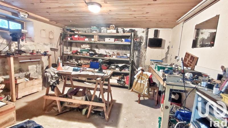 Maison - 240 m² - 11 pièces