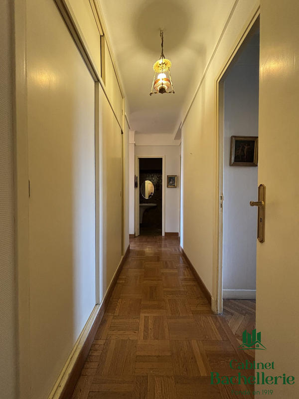 Appartement - 113 m² - 4 pièces