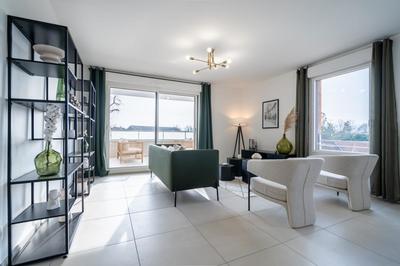 Appartement - 80 m² - 3 pièces