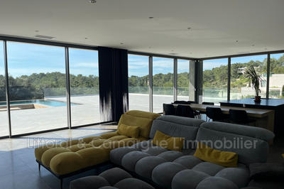 Maison contemporaine - 186 m² - 5 pièces