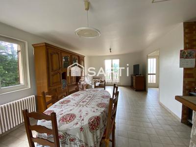 Maison - 153 m² - 8 pièces