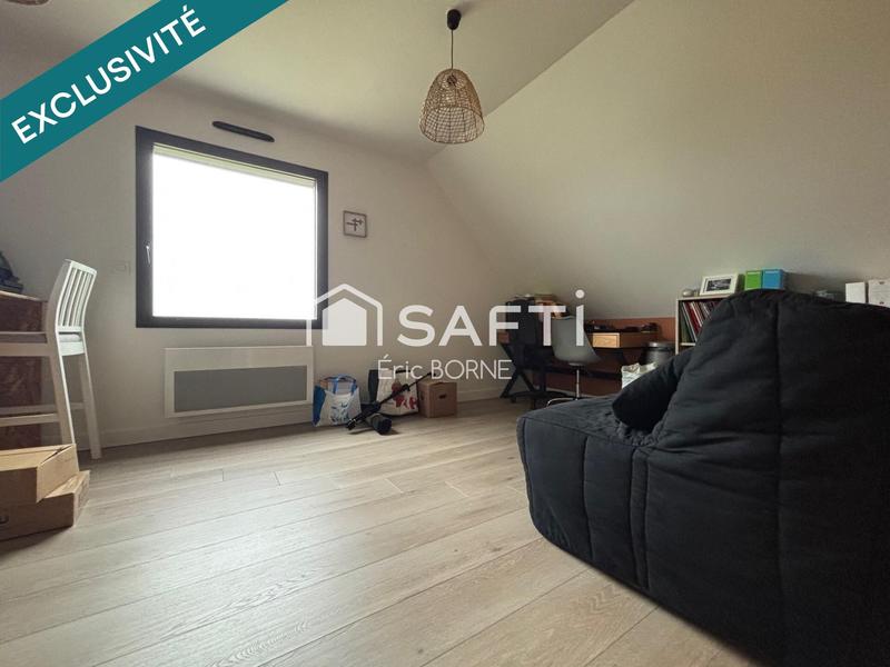 Maison - 212 m² - 8 pièces