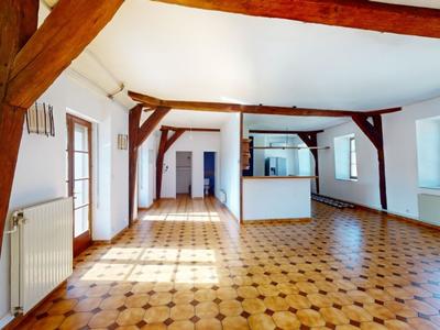 Appartement - 99 m² - 3 pièces