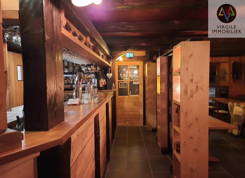 Fonds de commerce - Magasins - 210 m²