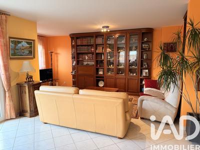 Appartement - 157 m² - 5 pièces