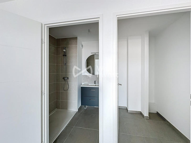 Appartement - 94 m² - 4 pièces