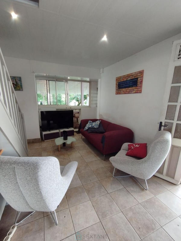 Maison - 86 m² - 4 pièces